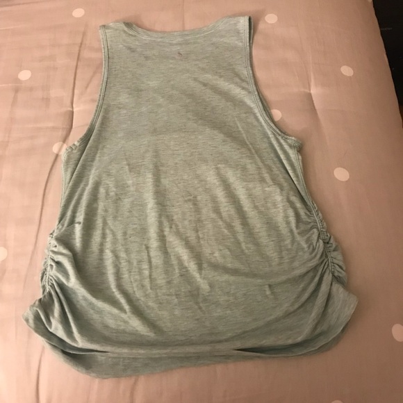 Never wore - Picture 3 of 3